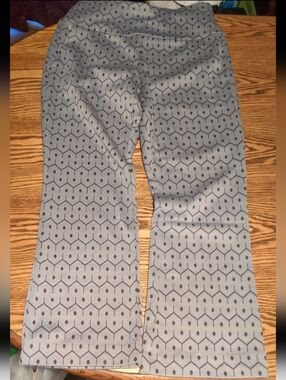 Cabi flare printed pants